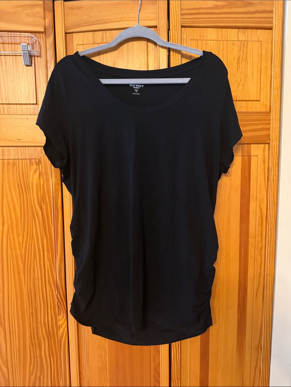 Old Navy Fitted Maternity Black XL Shirt